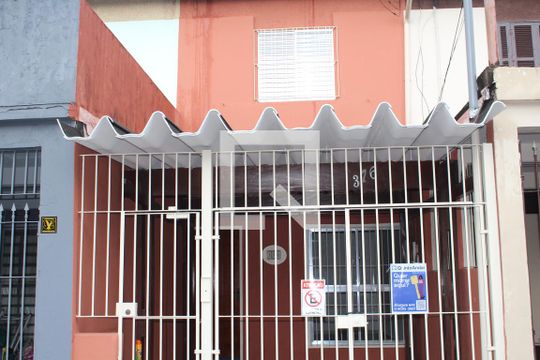 Fachada de casa à venda com 3 quartos, 88m² em Lapa de Baixo, São Paulo