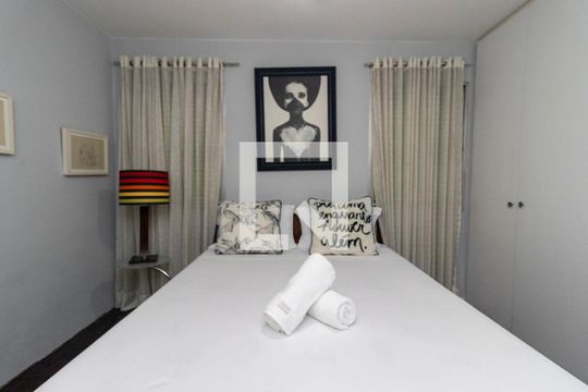 Suíte de apartamento para alugar com 2 quartos, 88m² em Itaim Bibi, São Paulo