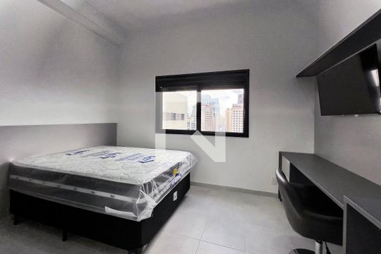 Apartamento à venda com 1 quarto, 24m² em Vila Olímpia, São Paulo
