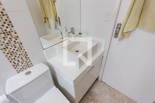 Pia de apartamento à venda com 2 quartos, 148m² em Parque das Nações, Santo André