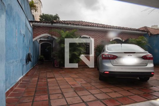 Fachada de casa para alugar com 6 quartos, 400m² em Vila Monte Alegre, São Paulo