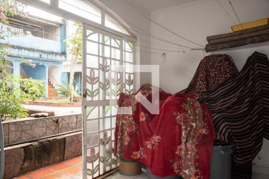 Área de Serviço de casa para alugar com 6 quartos, 400m² em Vila Monte Alegre, São Paulo