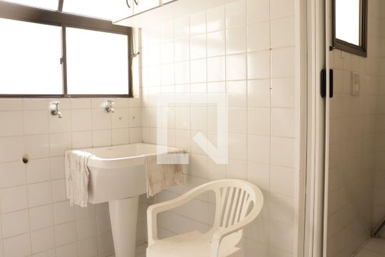 Área de Serviço de apartamento para alugar com 2 quartos, 80m² em Pompeia, São Paulo