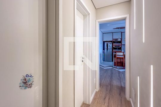 Corredor de apartamento para alugar com 3 quartos, 105m² em Bethaville I, Barueri