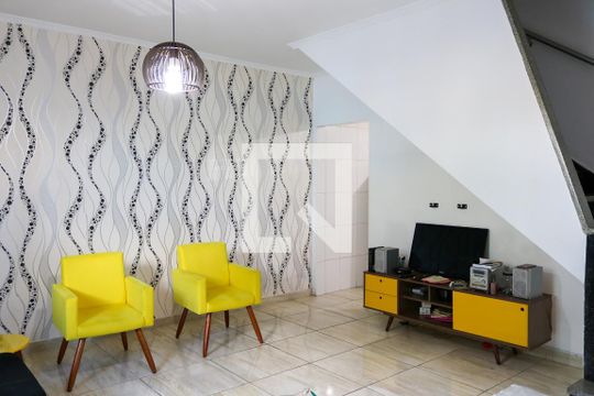 Casa à venda com 3 quartos, 118m² em Santa Maria, São Caetano do Sul