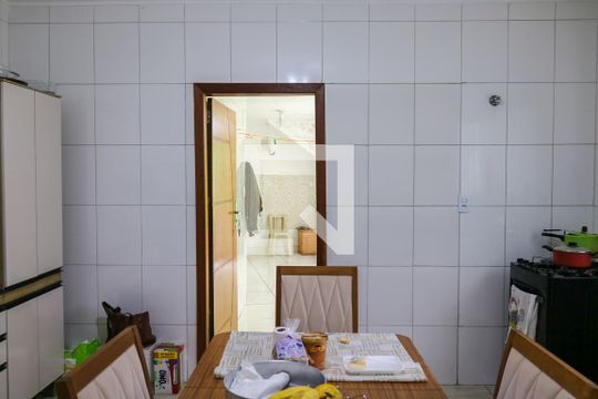 Cozinha de casa à venda com 3 quartos, 118m² em Santa Maria, São Caetano do Sul