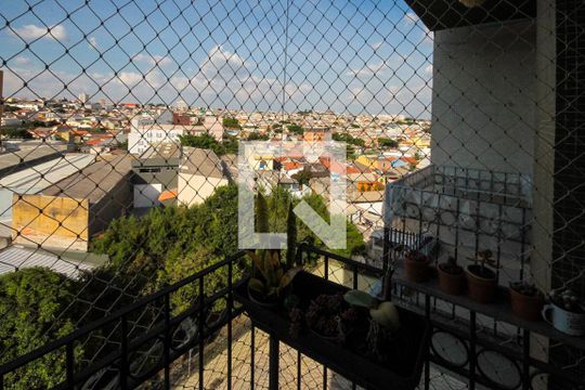 Varanda Sala de apartamento à venda com 3 quartos, 61m² em Vila Alpina, São Paulo