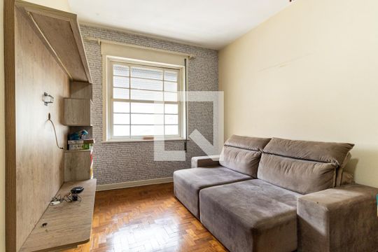 Apartamento para alugar com 1 quarto, 75m² em Santa Ifigênia, São Paulo