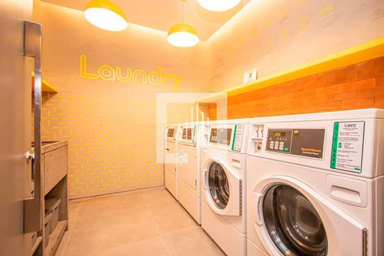 Lavanderia de apartamento à venda com 1 quarto, 36m² em Teresópolis, Porto Alegre