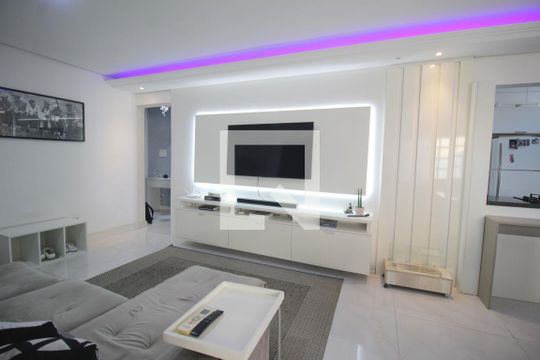 Sala de TV de casa à venda com 2 quartos, 90m² em Igara, Canoas