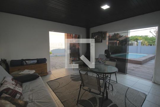 Área comum - Churrasqueira de casa à venda com 2 quartos, 90m² em Igara, Canoas