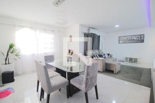Sala de Jantar de casa à venda com 2 quartos, 90m² em Igara, Canoas