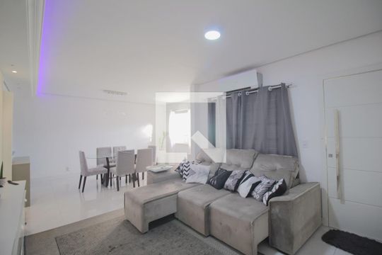 Sala de TV de casa à venda com 2 quartos, 90m² em Igara, Canoas