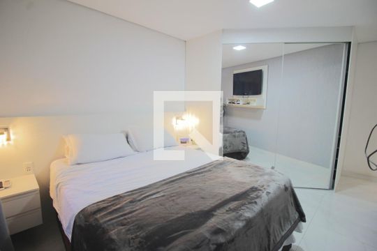 Quarto 2 de casa à venda com 2 quartos, 90m² em Igara, Canoas