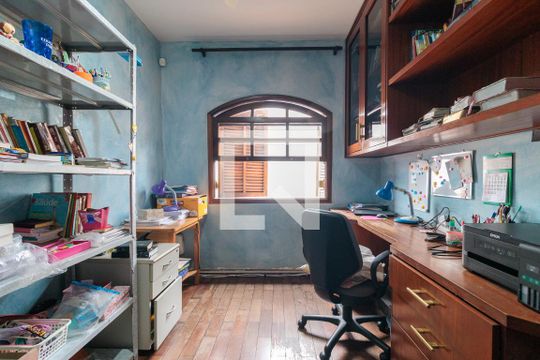 Escritório de casa para alugar com 5 quartos, 420m² em Jardim Leônidas Moreira, São Paulo