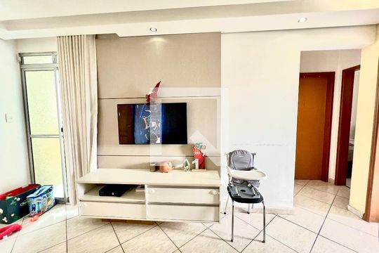 Sala de apartamento à venda com 2 quartos, 68m² em Três Barras, Contagem
