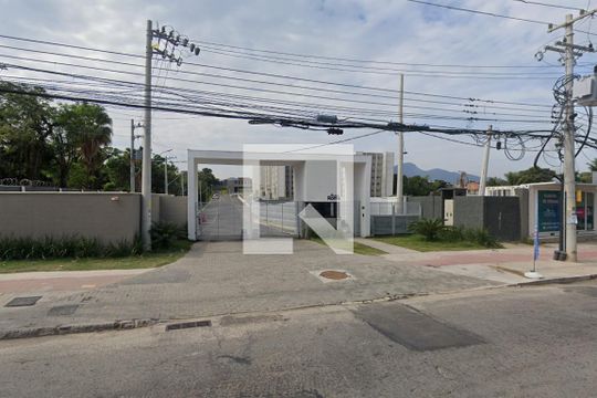 fachada de apartamento à venda com 2 quartos, 60m² em Taquara, Rio de Janeiro