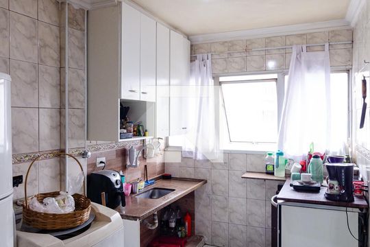 Cozinha de apartamento à venda com 4 quartos, 97m² em Vila Alexandria, São Paulo