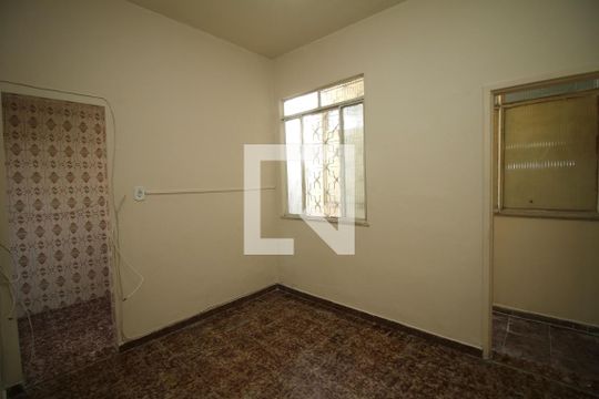 Apartamento para alugar com 1 quarto, 55m² em Olaria, Rio de Janeiro