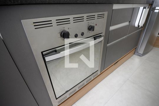 Cozinha de apartamento para alugar com 2 quartos, 50m² em Ipiranga, São Paulo