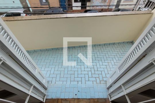 Sacada de casa para alugar com 3 quartos, 200m² em Vila Assunção, Santo André