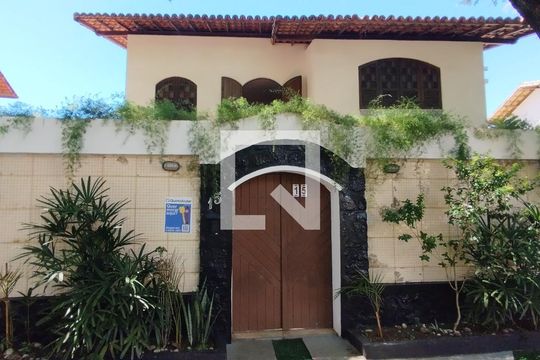 Fachada de casa para alugar com 5 quartos, 450m² em Pituba, Salvador