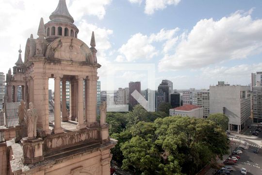 Sala Vista de apartamento à venda com 3 quartos, 127m² em Centro Histórico, Porto Alegre