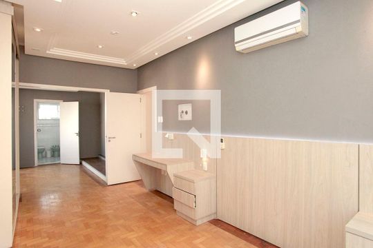Quarto 1 Suíte de apartamento à venda com 3 quartos, 127m² em Centro Histórico, Porto Alegre