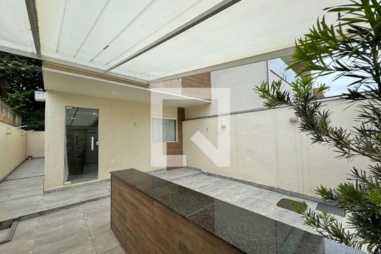 Área externa de casa de condomínio à venda com 2 quartos, 100m² em Vargem Grande, Rio de Janeiro