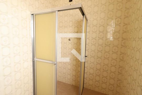 Banheiro Social de casa para alugar com 4 quartos, 316m² em Centro, Uberlândia