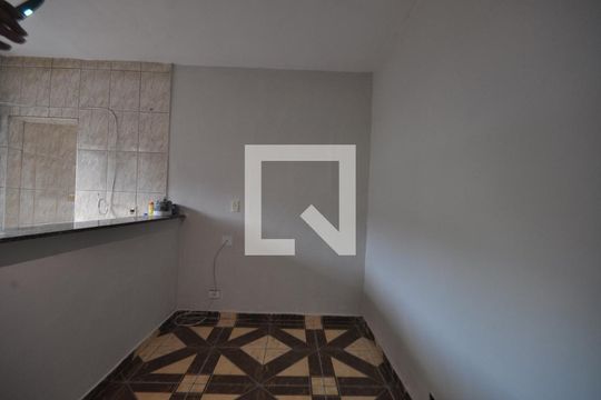 Casa para alugar com 2 quartos, 42m² em Vila Medeiros, São Paulo