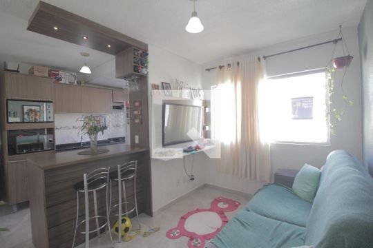Apartamento à venda com 2 quartos, 42m² em Guajuviras, Canoas