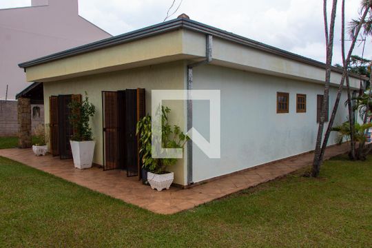 ÁREA EXTERNA de casa à venda com 3 quartos, 230m² em Parque Xangrilá, Campinas