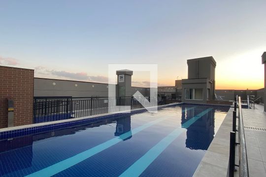 Piscina de apartamento à venda com 3 quartos, 86m² em Centro Comercial Jubran, Barueri
