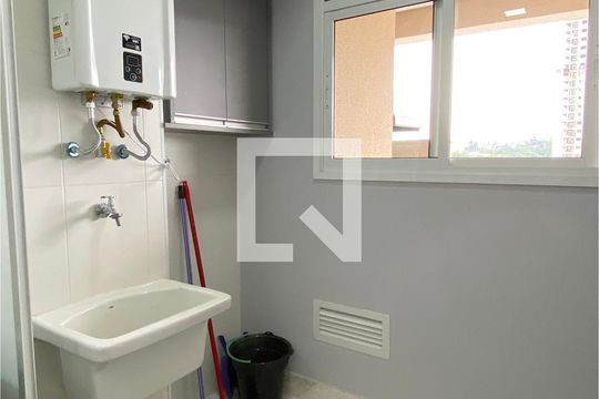 Área de Serviço de apartamento à venda com 3 quartos, 86m² em Centro Comercial Jubran, Barueri