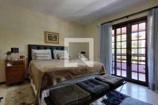 Quarto 1 - Suíte de casa de condomínio à venda com 3 quartos, 346m² em Anil, Rio de Janeiro