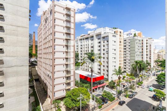 Vista de apartamento à venda com 3 quartos, 100m² em Pinheiros, São Paulo