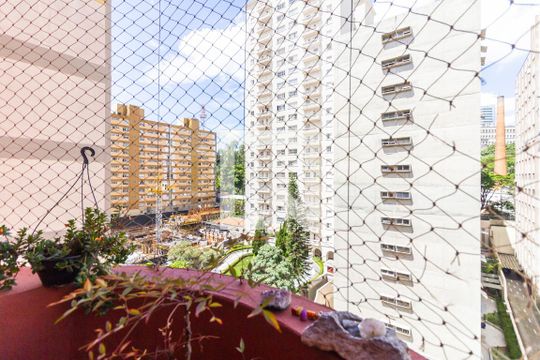 Sacada da Suíte de apartamento à venda com 3 quartos, 100m² em Pinheiros, São Paulo