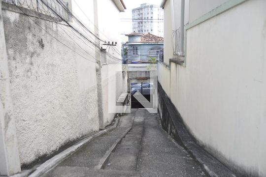 Quintal de apartamento à venda com 2 quartos, 60m² em Cachambi, Rio de Janeiro