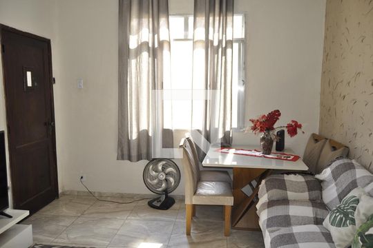 Sala de apartamento à venda com 2 quartos, 60m² em Cachambi, Rio de Janeiro