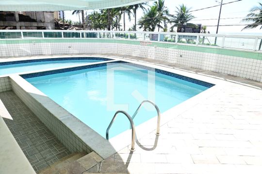 Área comum - Piscina de apartamento para alugar com 2 quartos, 86m² em Real, Praia Grande