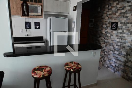 Cozinha de apartamento para alugar com 2 quartos, 86m² em Real, Praia Grande