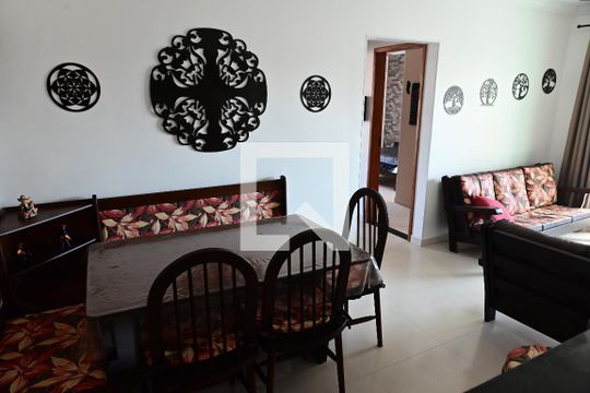 sala de apartamento para alugar com 2 quartos, 86m² em Real, Praia Grande