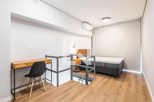 Suíte de apartamento para alugar com 1 quarto, 48m² em Sumarezinho, São Paulo