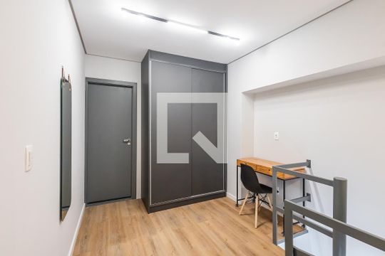 Suíte de apartamento para alugar com 1 quarto, 48m² em Sumarezinho, São Paulo