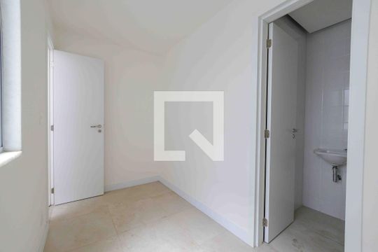 Quarto de Serviço de apartamento à venda com 4 quartos, 330m² em Barra da Tijuca, Rio de Janeiro