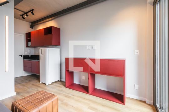 Sala de apartamento para alugar com 1 quarto, 48m² em Sumarezinho, São Paulo