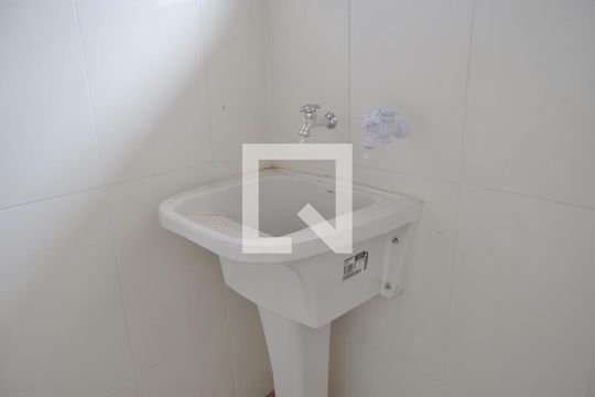 Detalhe da área de serviço de apartamento para alugar com 2 quartos, 40m² em Engenho Novo, Rio de Janeiro