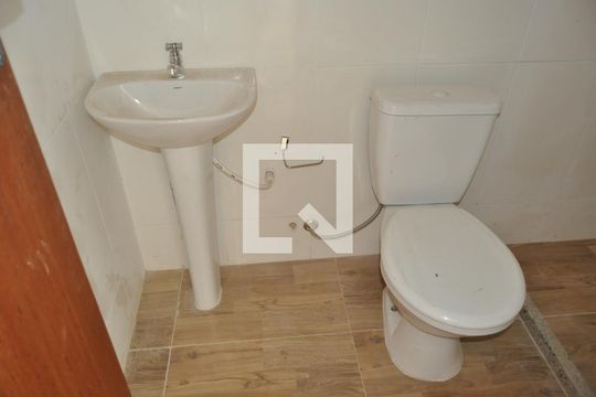 Banheiros de apartamento para alugar com 2 quartos, 40m² em Engenho Novo, Rio de Janeiro