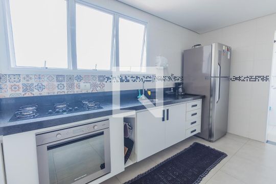 Cozinha de apartamento à venda com 2 quartos, 95m² em Jardim São Paulo, São Paulo